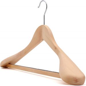 cedar coat hangers