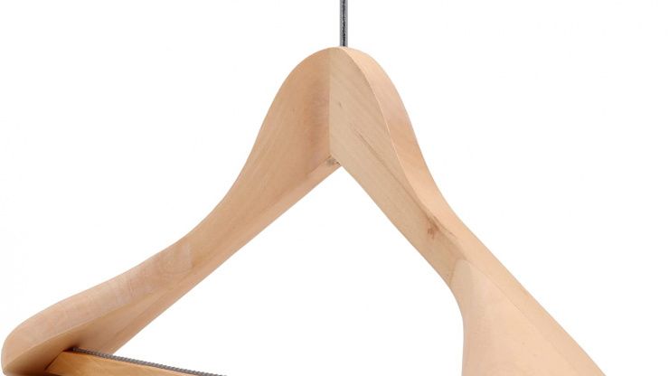 7 reasons cedar coat hangers are the best